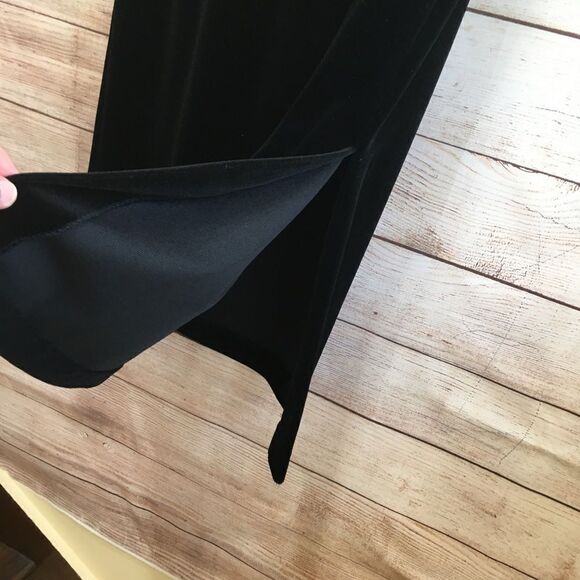 VINTAGE PERSONAL MAXI SKIRT IN BLACK VELVET - Picture 4 of 7